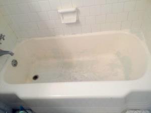 You are currently viewing 3 Ways to Spot a Reglazed Bathtub